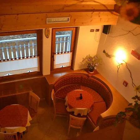 Dei Pini Apartahotel 3*