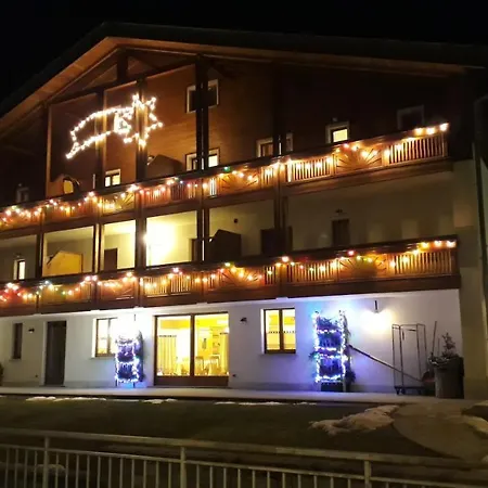 Dei Pini Aparthotel 3*