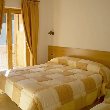 白塔棣皮尼公寓式酒店 坎波多尔奇诺