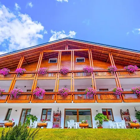 Dei Pini Apart-hotel