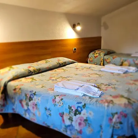 Dei Pini Aparthotel 3*