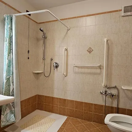 Dei Pini Apart-hotel 3*