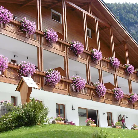 Aparthotel Dei Pini 3*